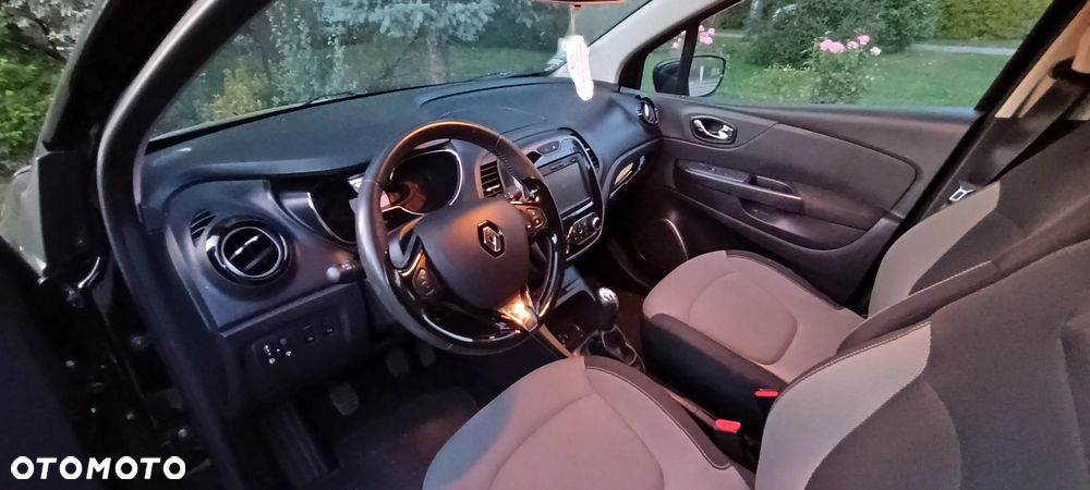Renault Captur - 10
