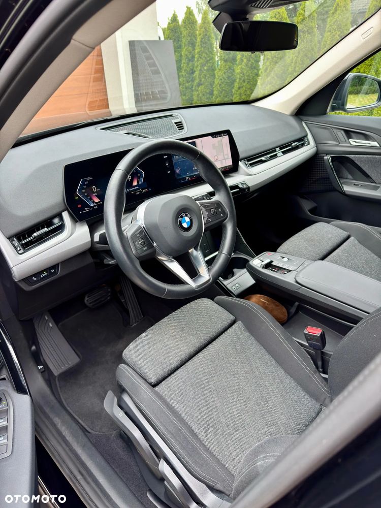 BMW X1 sDrive18i xLine - 10
