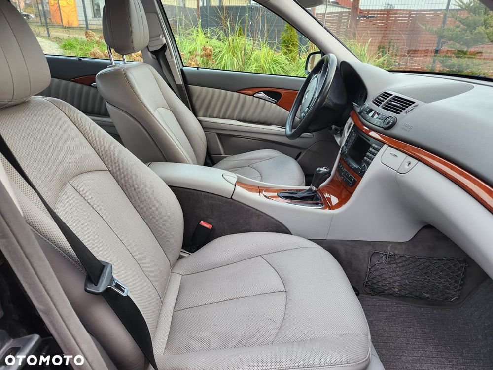 Mercedes-Benz Klasa E 280 CDI 4Matic Automatik Elegance DPF - 7