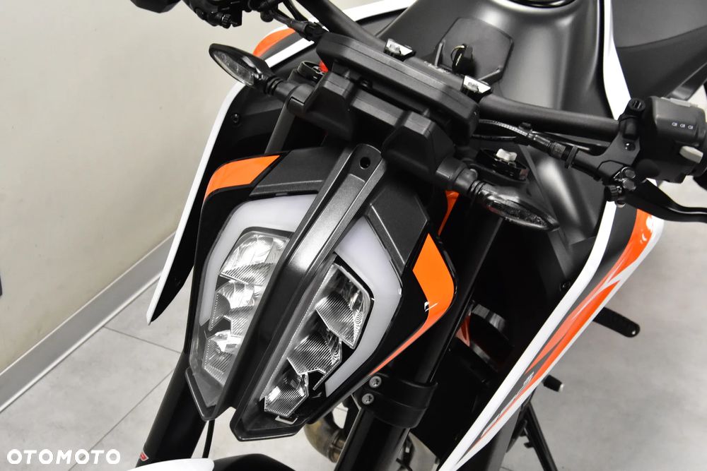 KTM Duke - 20