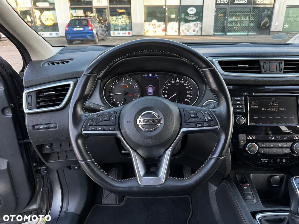 Nissan Qashqai 1.3 DIG-T Tekna - 12