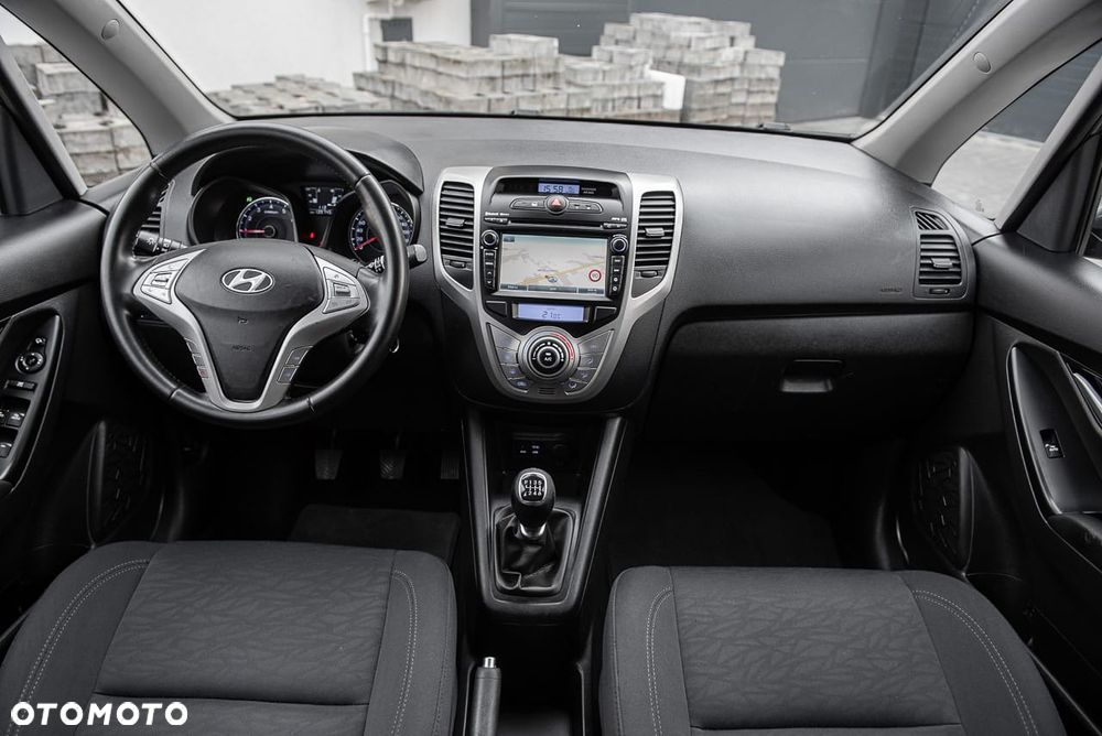 Hyundai ix20 1.6 blue Trend - 27