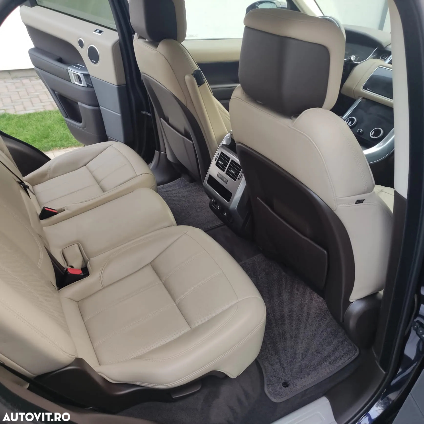 Land Rover Range Rover Sport 3.0 SDV6 HSE Dynamic - 10