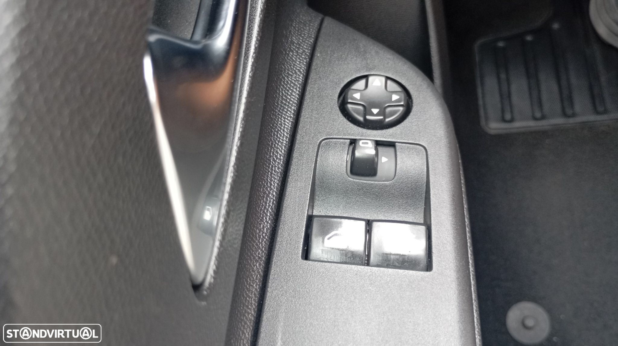 Opel Corsa 1.5 D Elegance - 21