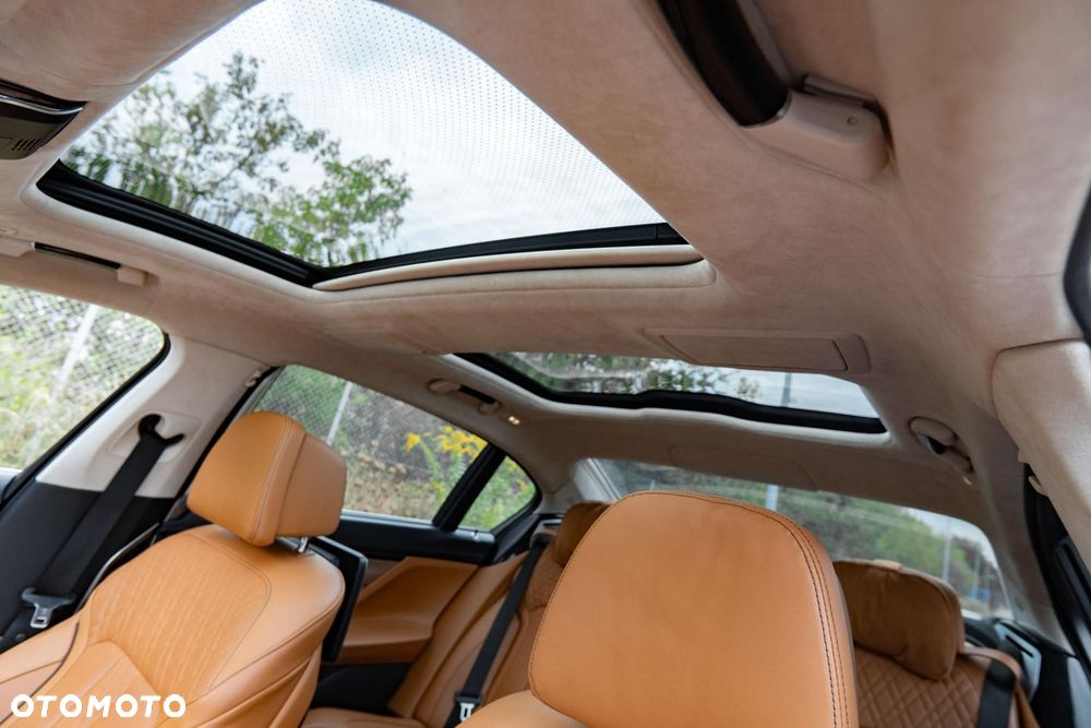 BMW Seria 7 740Li xDrive - 18
