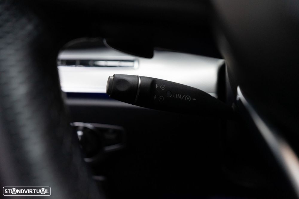 Mercedes-Benz E 220 d 9G-TRONIC AMG Line - 43