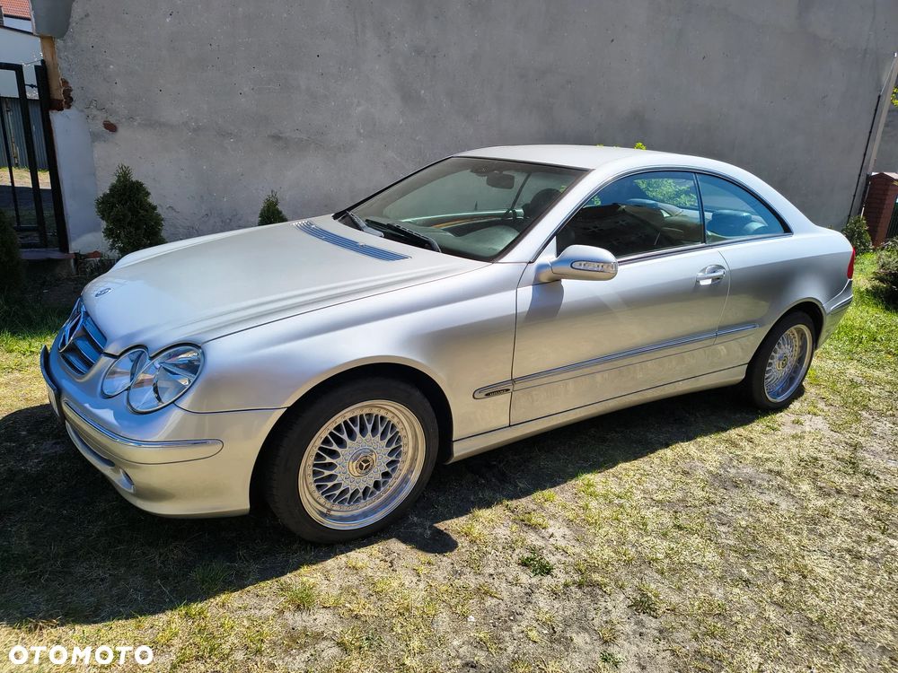 Mercedes-Benz CLK - 2