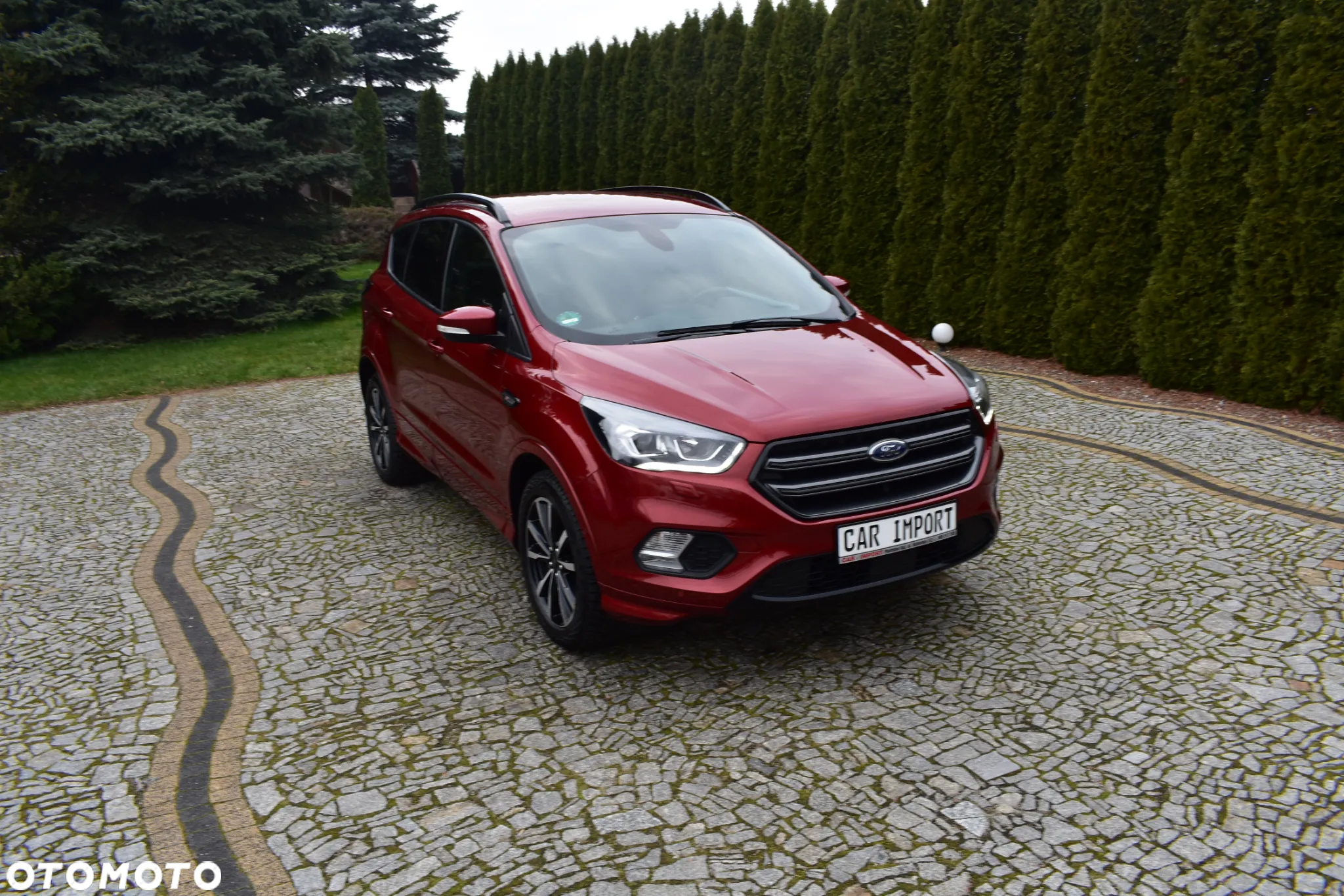 Ford Kuga 1.5 EcoBoost 2x4 ST-Line - 26
