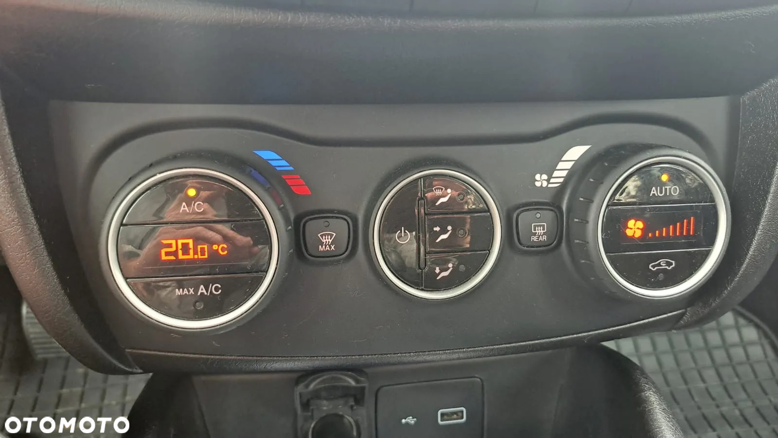 Fiat Tipo 1.4 T-Jet 16v Lounge - 3