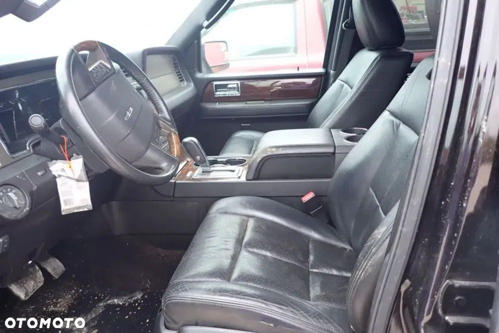 Lincoln Navigator 5.4 4x4 - 11