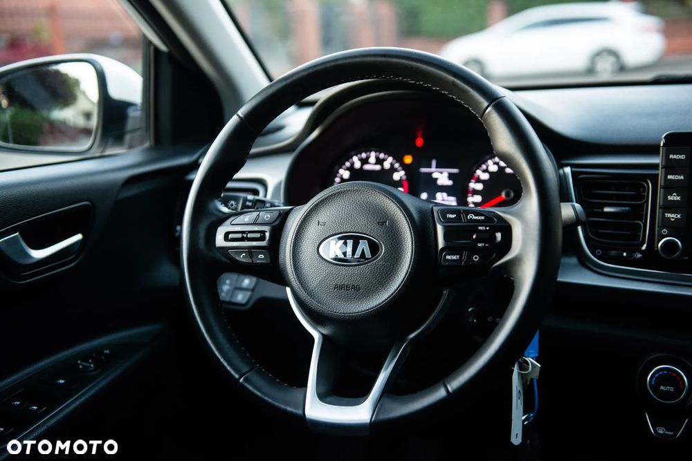Kia Rio 1.2 Business Line Plus - 31