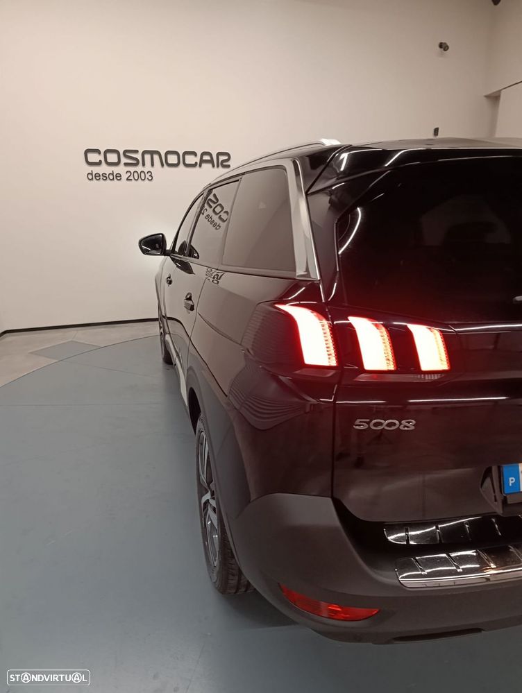 Peugeot 5008 1.5 BlueHDi Allure EAT8 - 31