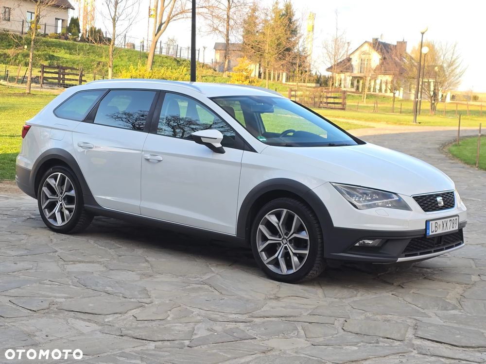 Seat Leon 2.0 TDI DPF Start&Stop XCELLENCE - 10