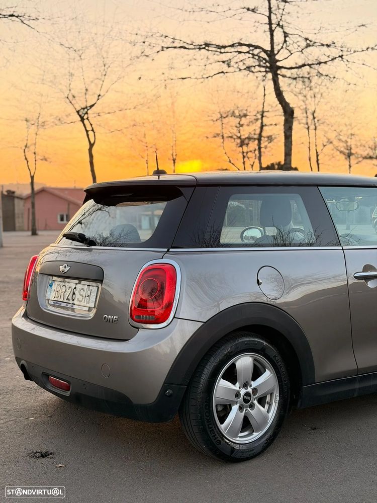 MINI 3 Portas One - 5