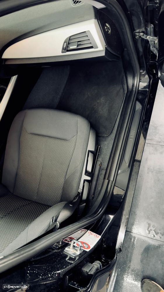 BMW 116 i Sport Line - 11