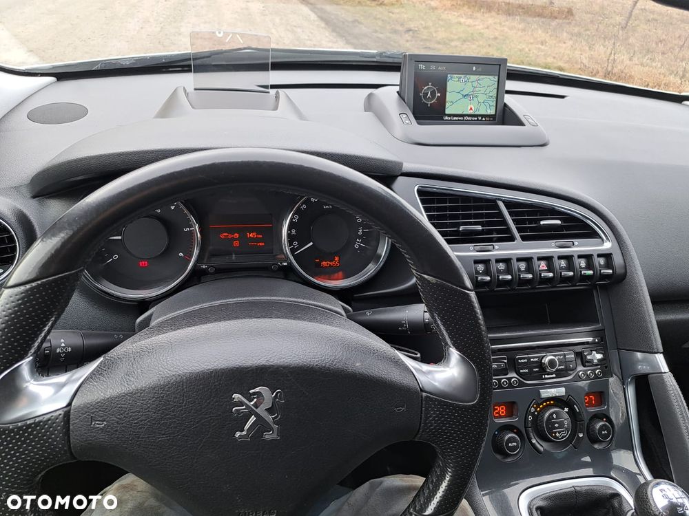 Peugeot 3008 1.6 HDi Premium - 6