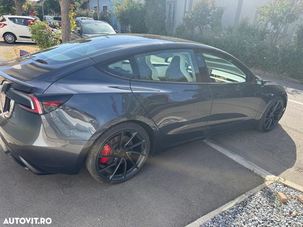 Tesla Model 3 Langstreckenbatterie Allradantrieb Dual Motor Performance - 3