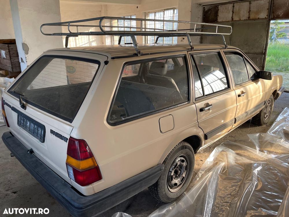 Volkswagen Passat - 8