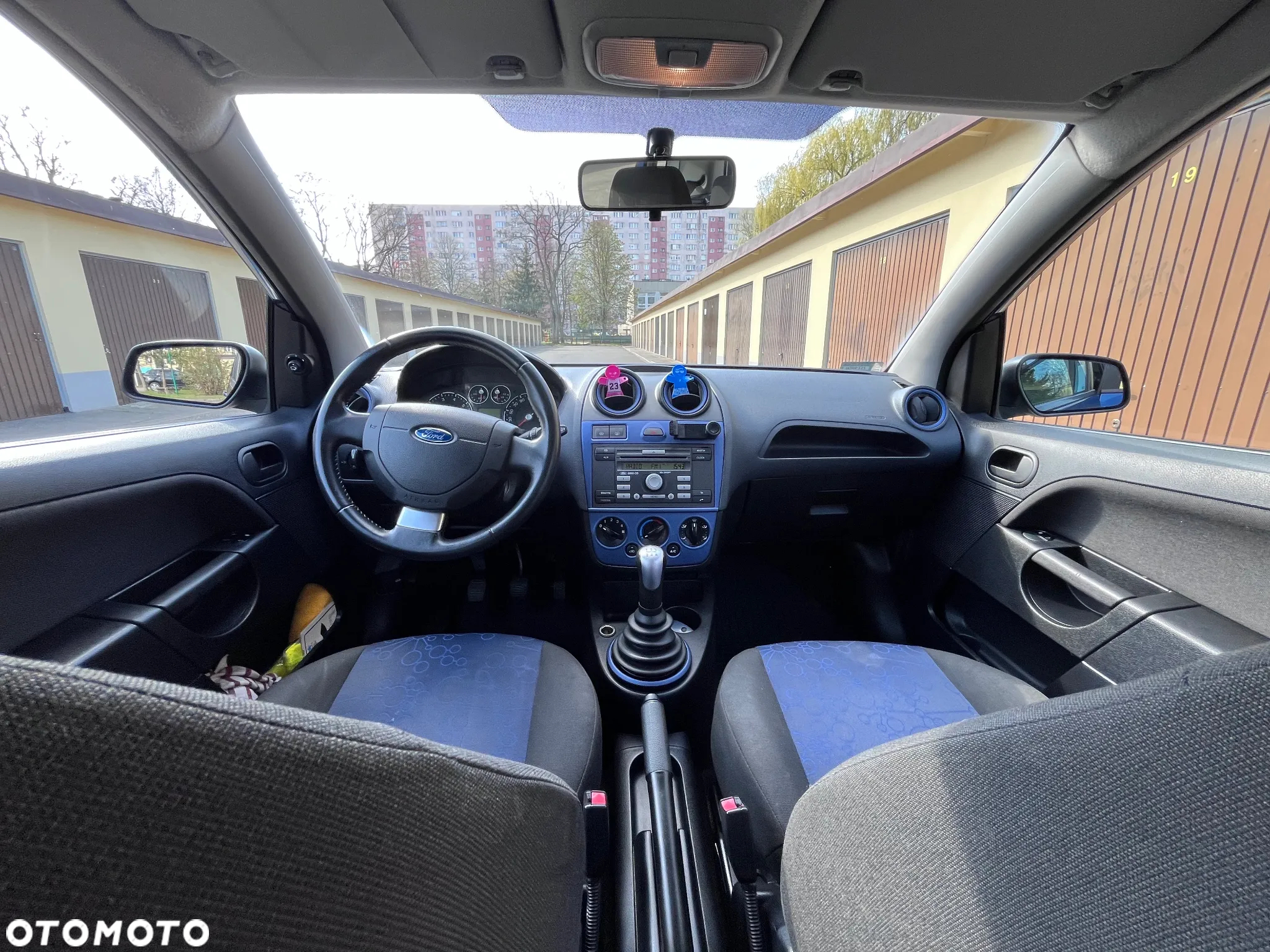 Ford Fiesta 1.3 Ambiente - 11