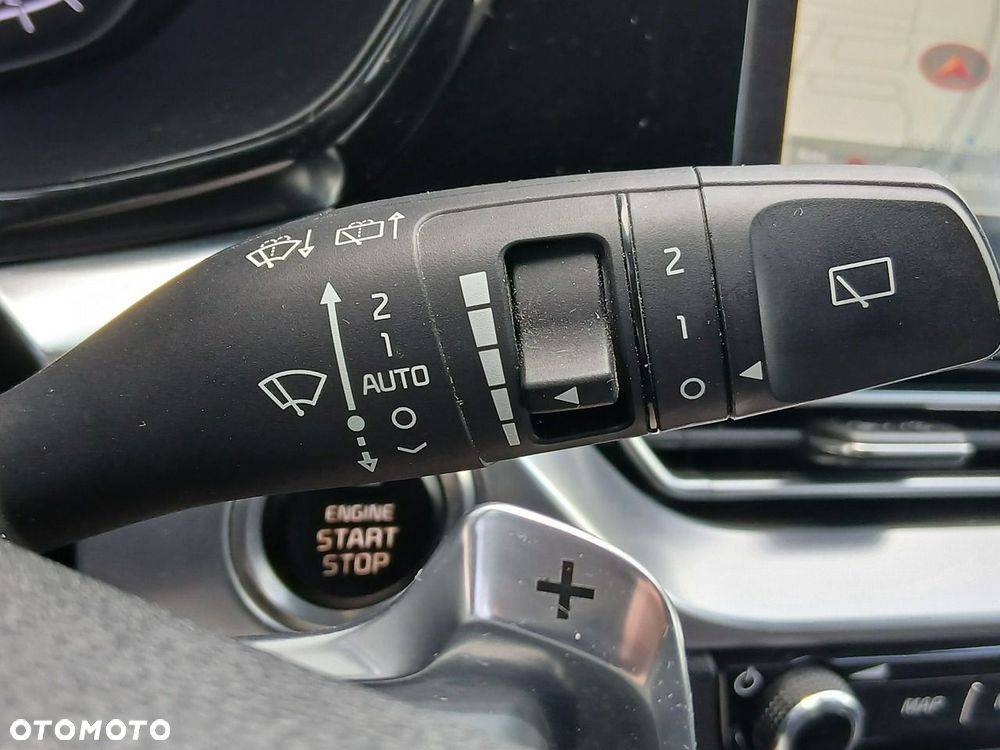 Kia Niro 1.6 GDI Hybrid Business Line - 32