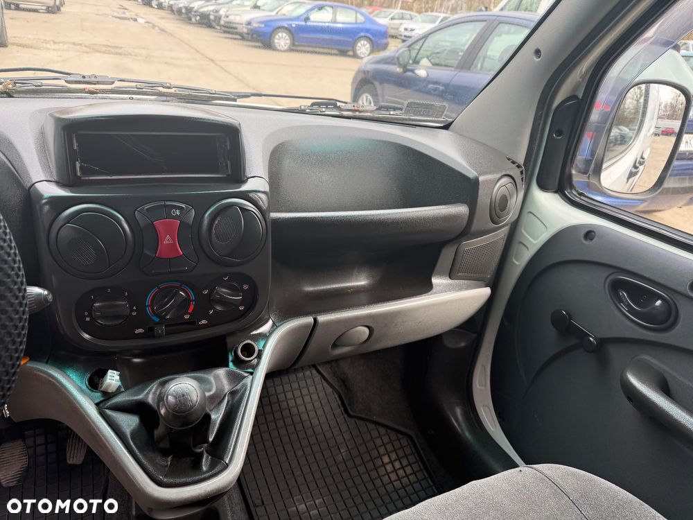 Fiat Doblo - 11