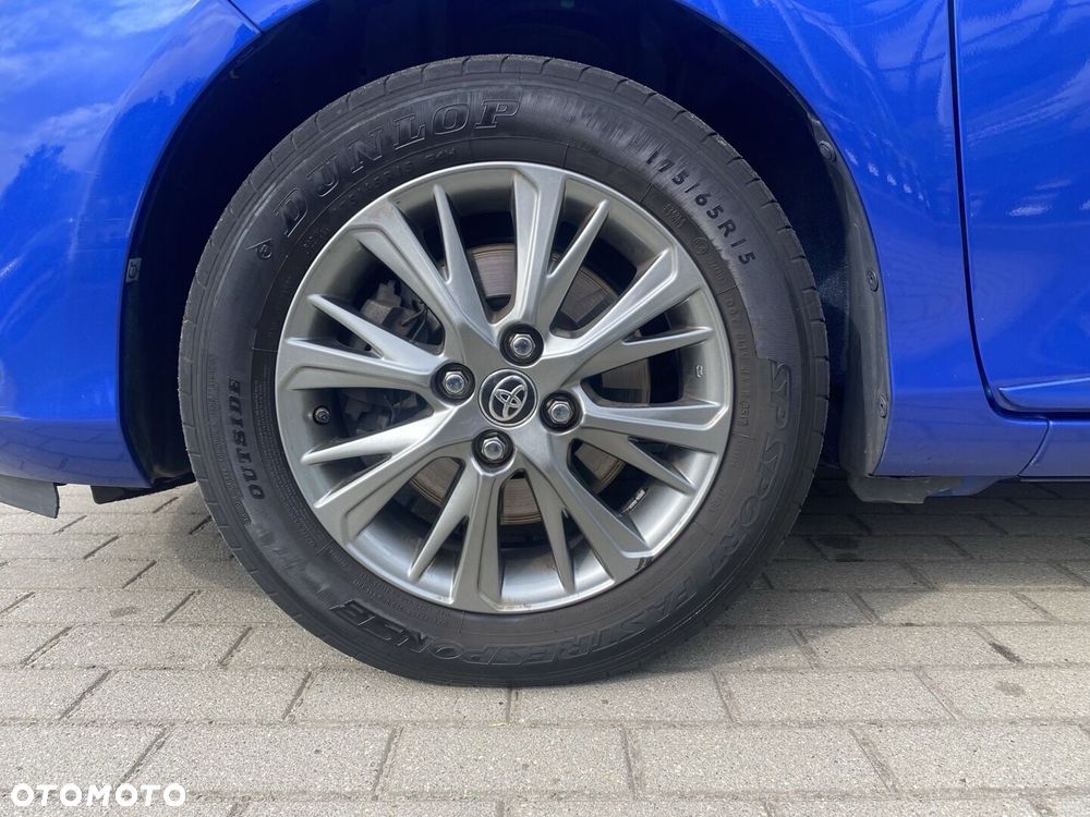 Toyota Yaris - 22