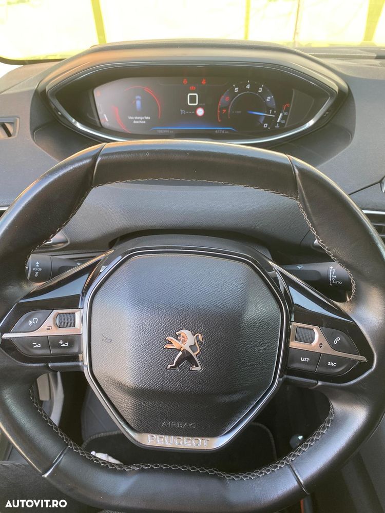 Peugeot 5008 1.2 Puretech Turbo s&s Active - 6