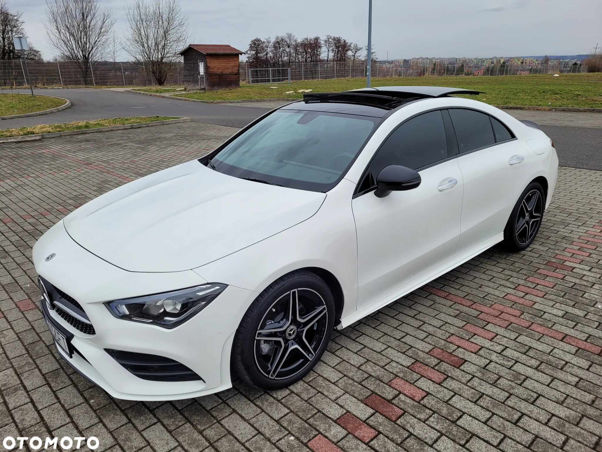 Mercedes-Benz CLA 250 4-Matic AMG Line 7G-DCT - 11