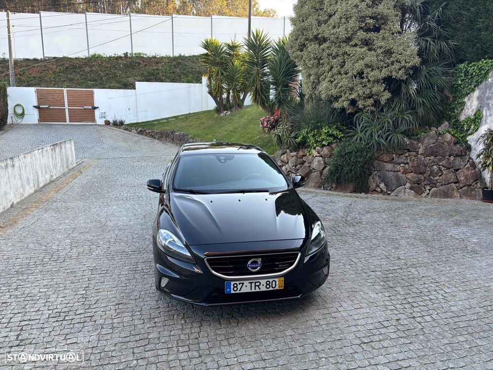 Volvo V40 D2 R Design - 1