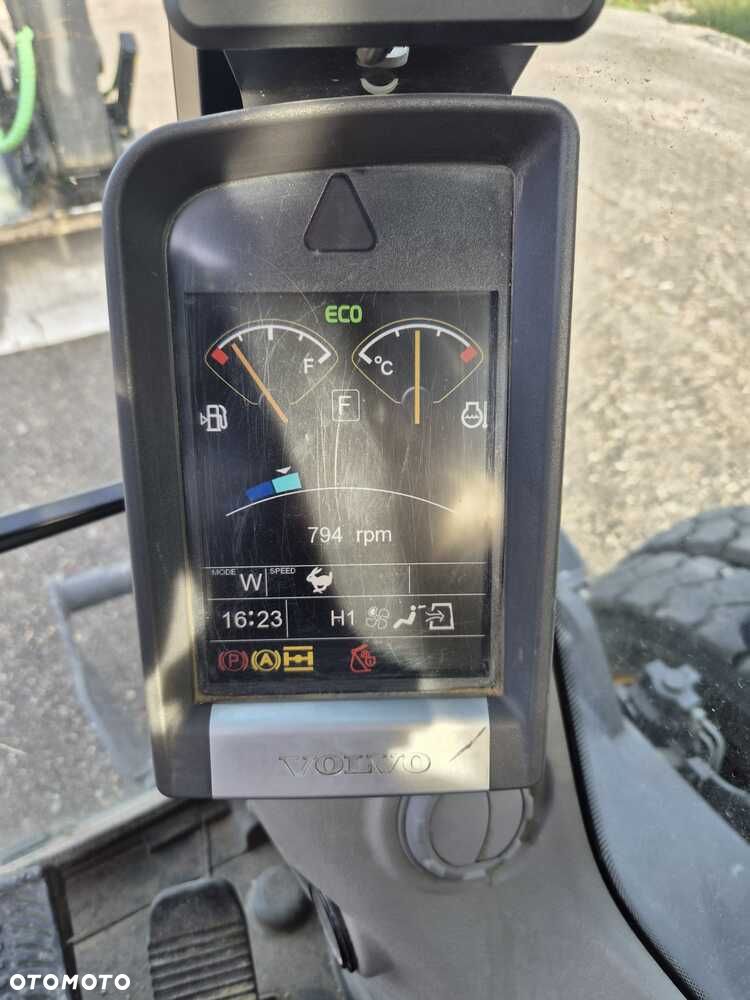 Volvo ew 160 D - 10