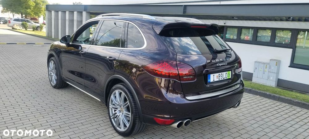 Porsche Cayenne - 17