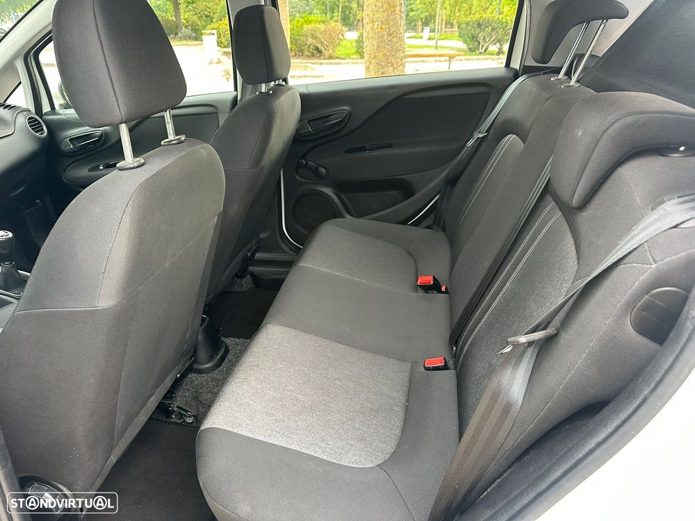 Fiat Punto 1.3 M-Jet Easy S&S - 14