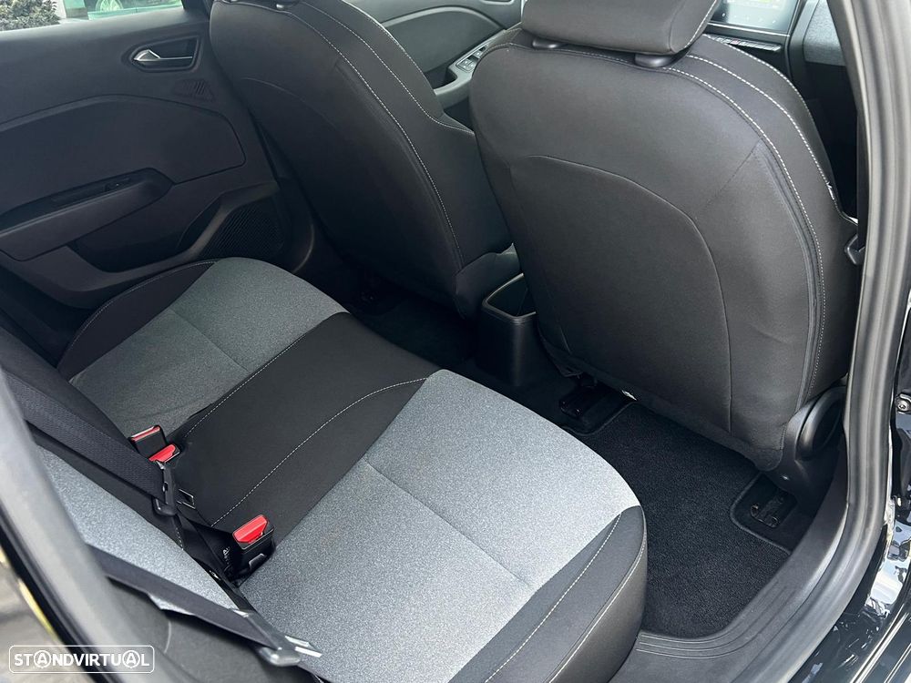 Renault Clio 1.0 TCe Evolution - 17