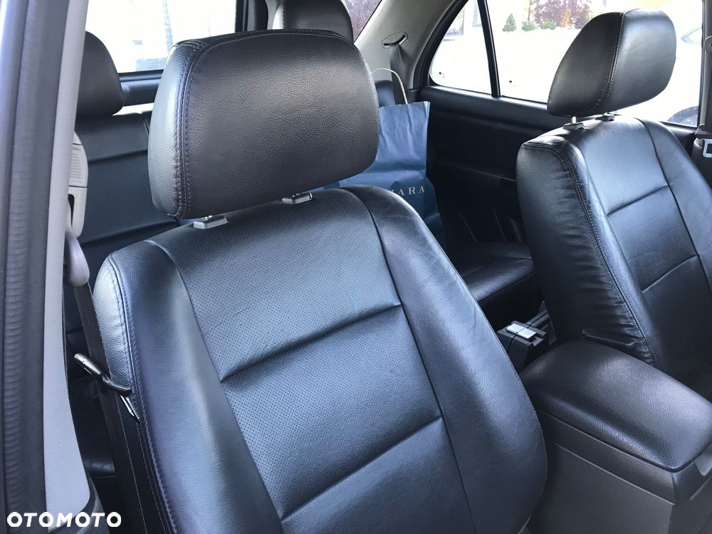 Kia Sorento 2.5 CRDi Voyage - 9