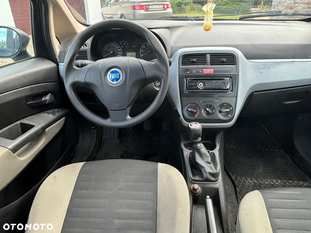 Fiat Punto 1.2 8V Active - 13