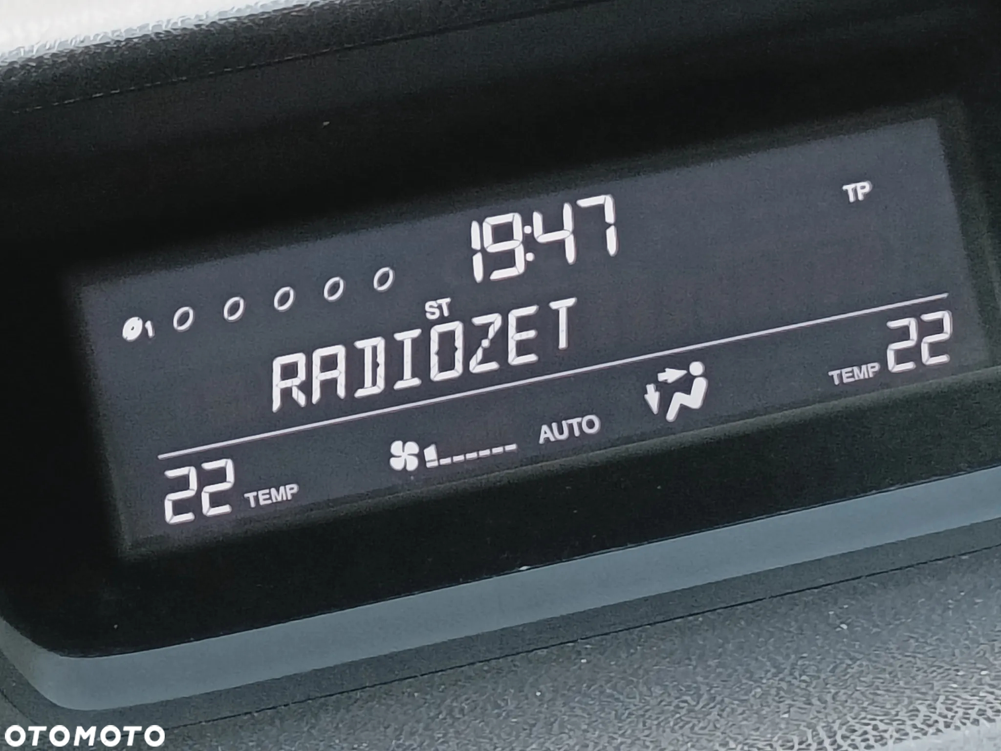 Honda Accord 2.0 Executive - 23