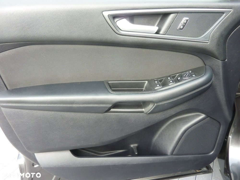 Ford Edge - 30