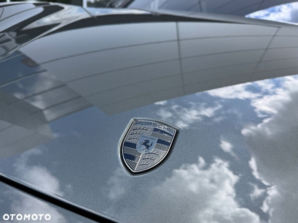 Porsche Panamera Turbo S E-Hybrid PHEV - 23
