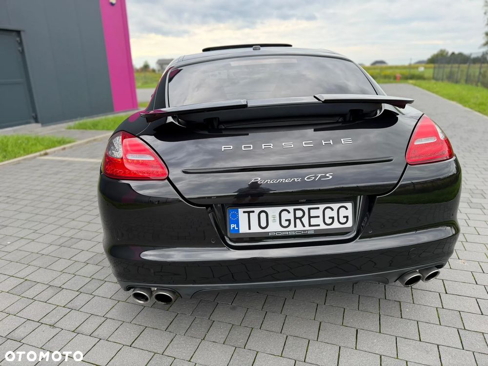 Porsche Panamera - 16