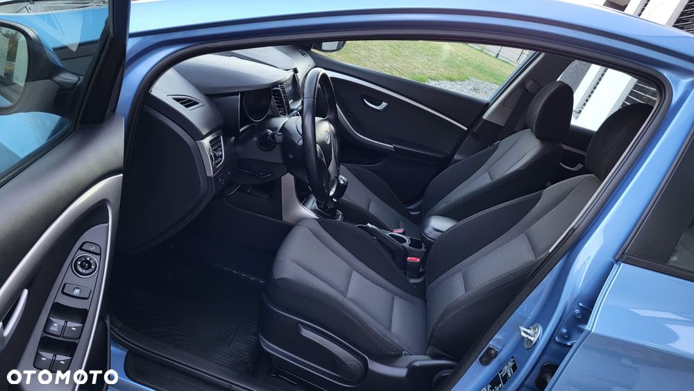 Hyundai i30 1.4 Premium - 30