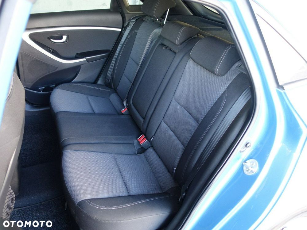 Hyundai i30 - 16