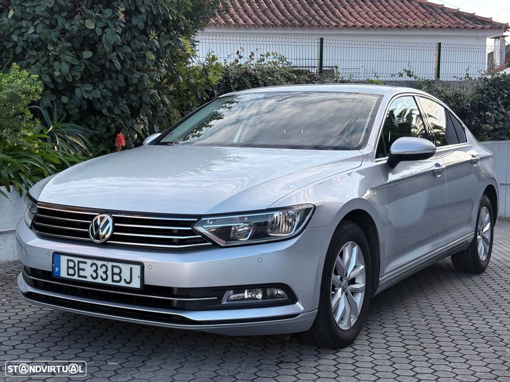VW Passat 2.0 TDI Confortline DSG - 15