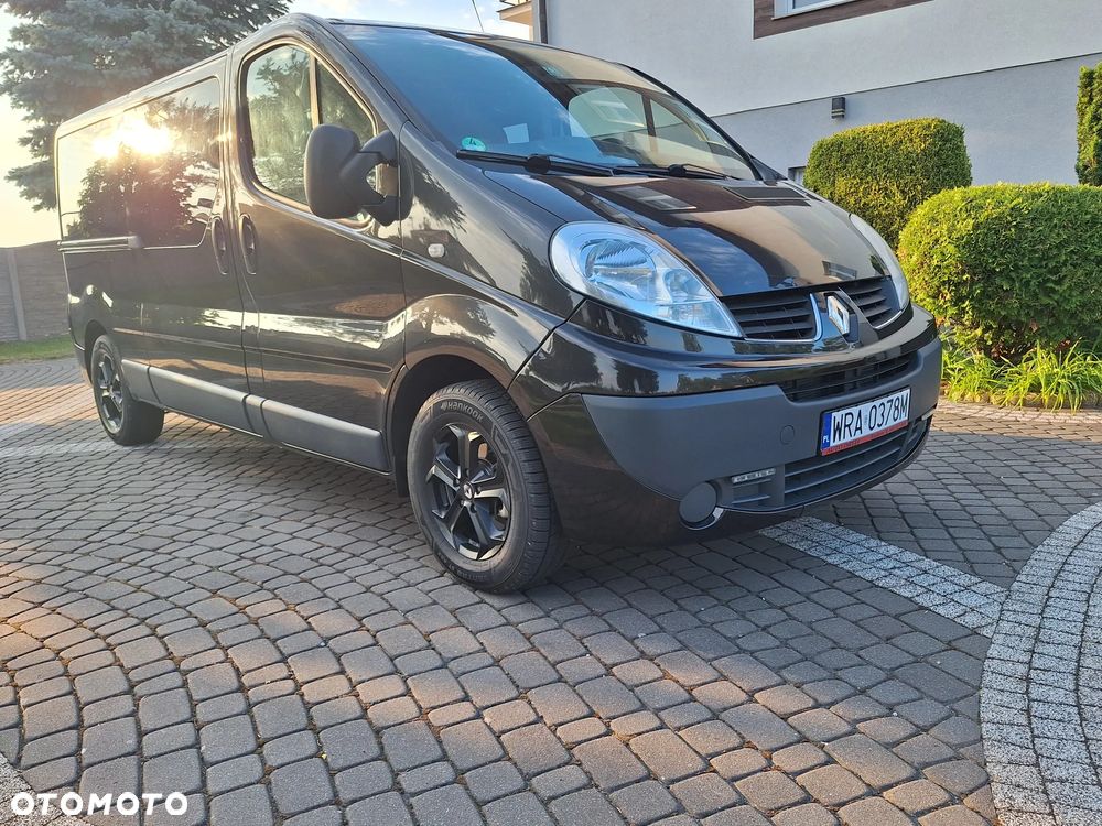 Renault Trafic FAP Grand Passenger Black Edition - 18