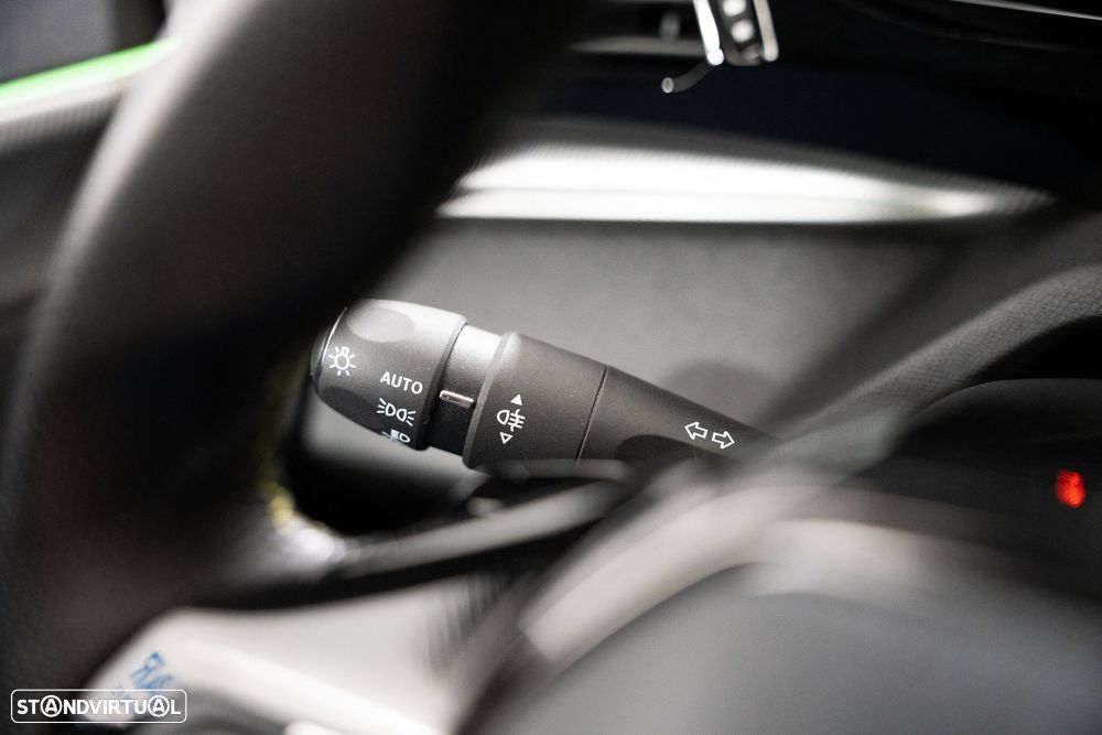 Peugeot 308 1.2 PureTech GT Pack EAT8 - 16