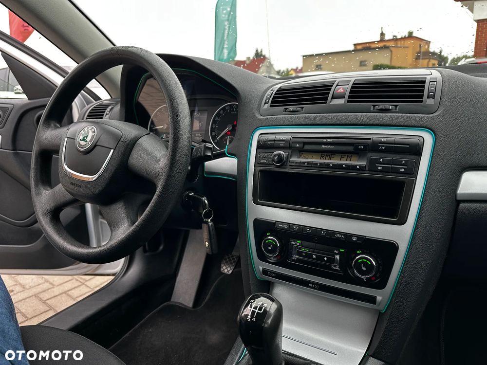 Skoda Octavia - 15