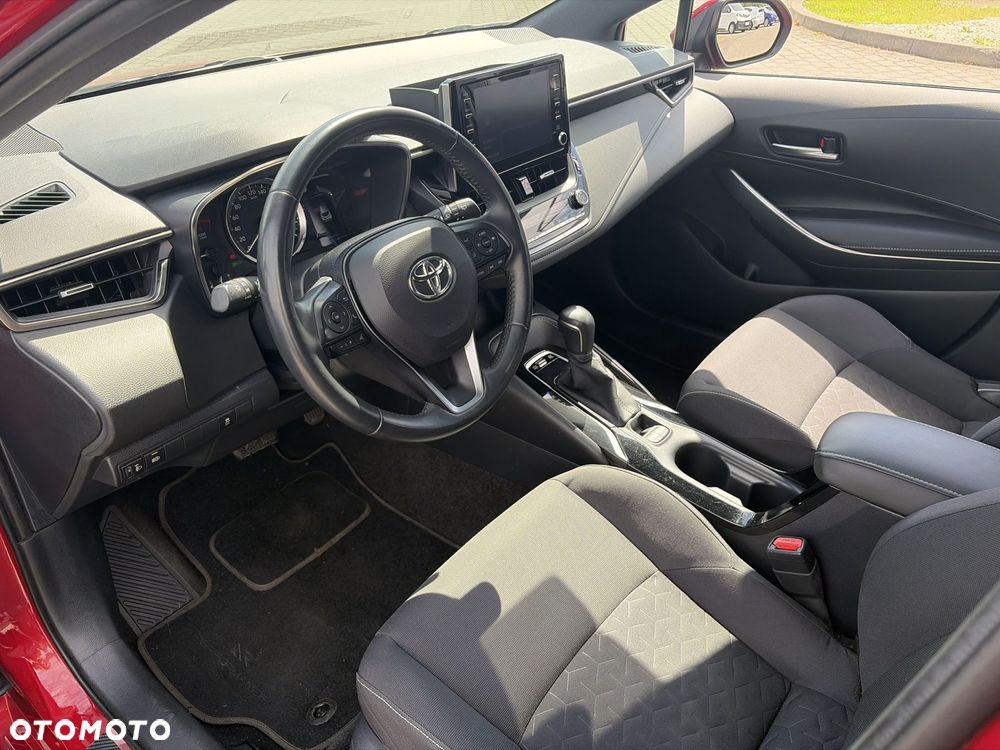 Toyota Corolla - 24