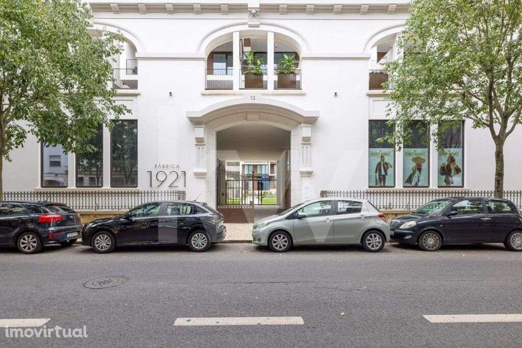 Viva o Luxo e Conforto no Coração de Benfica - T4 em Condomínio Exclus - Grande imagem: 3/60