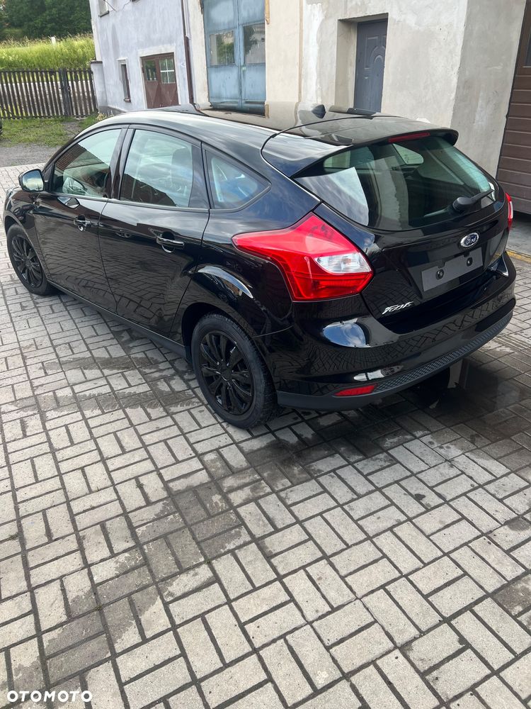 Ford Focus 1.0 EcoBoost 99g Trend - 4