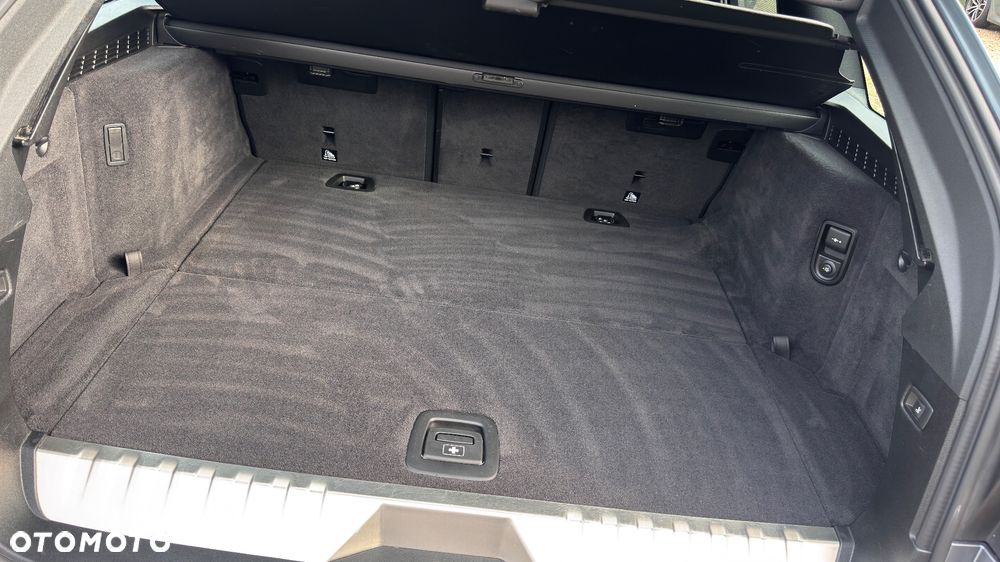 BMW Seria 5 530e M Sport sport - 31