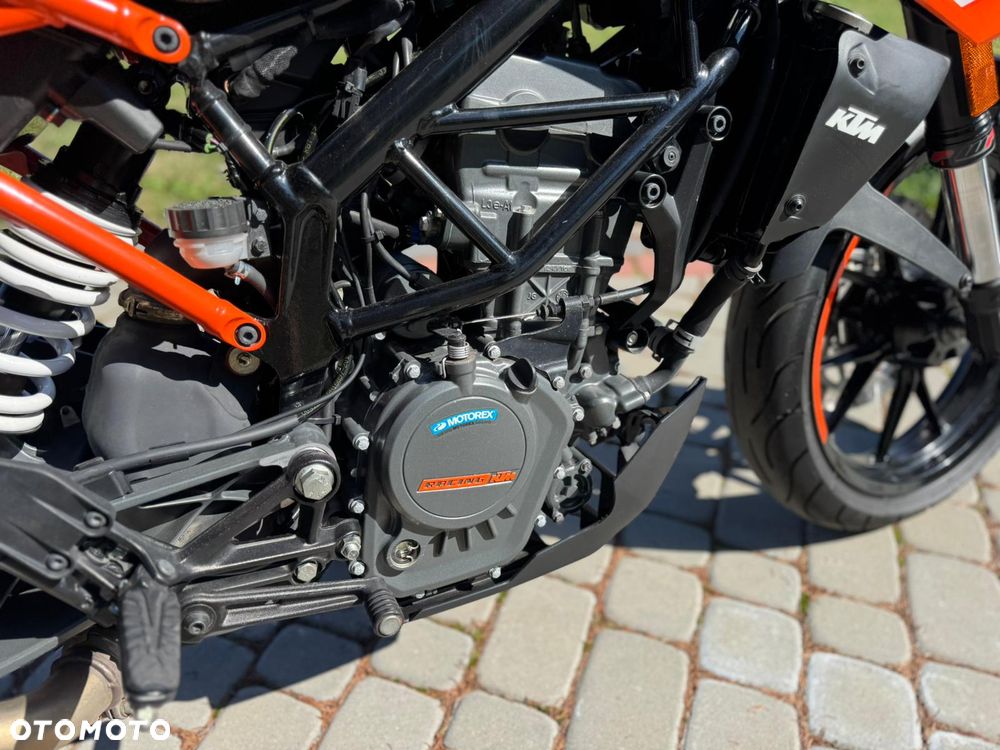 KTM Duke 125 - 10